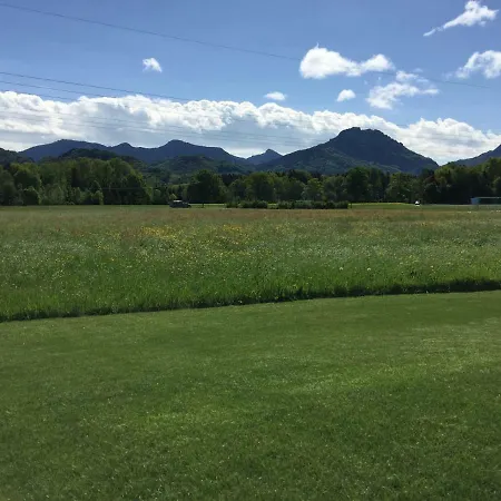 Lägenhet Black White Raubling