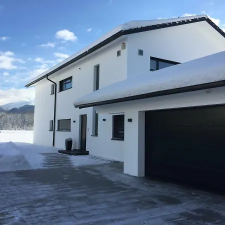 Black White Apartament *