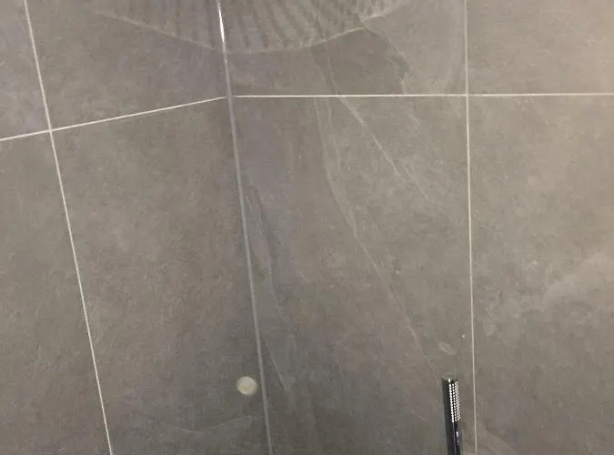 דירה Black White *